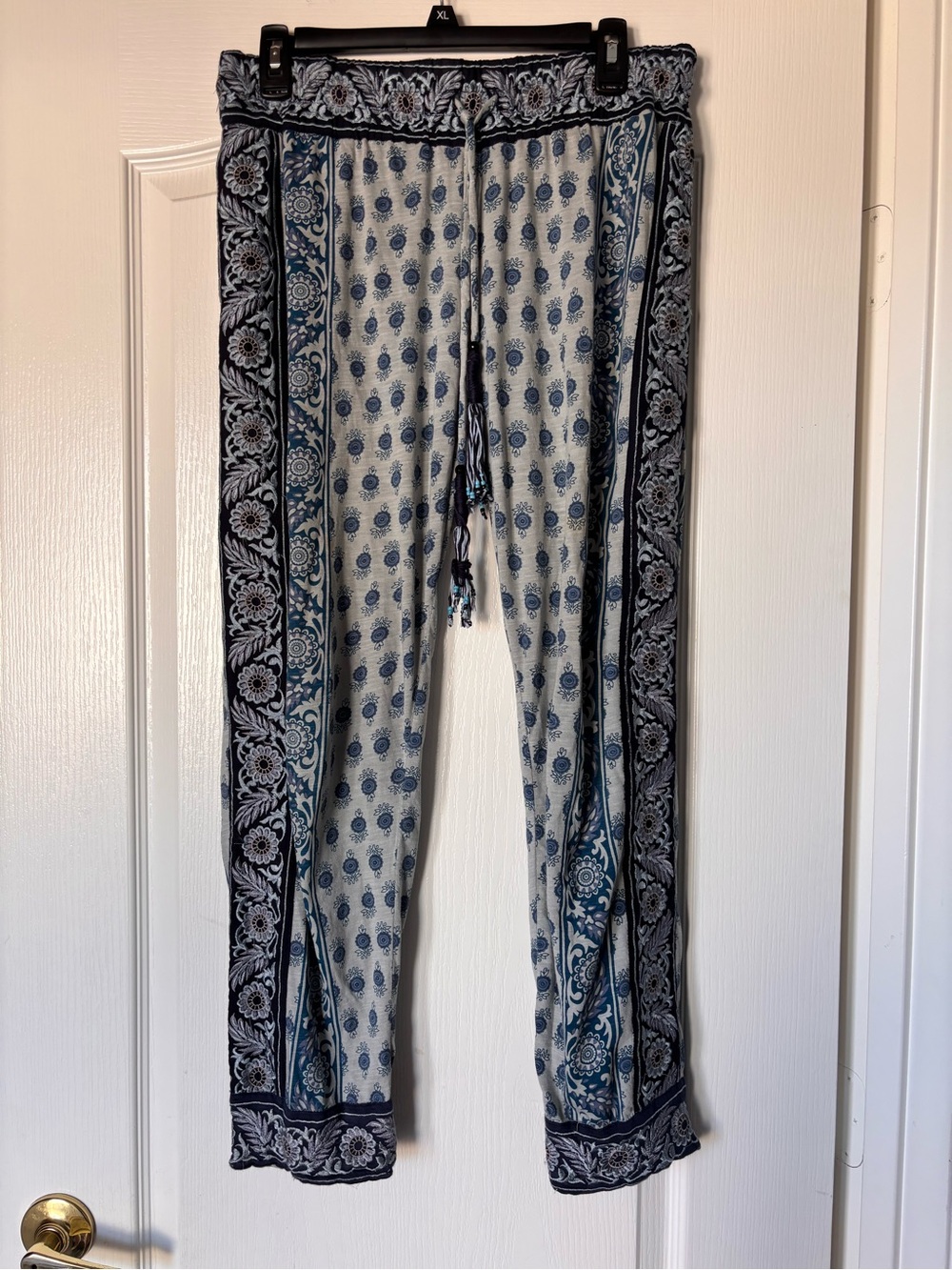 Sundance Women Tapestry Boho Blue Damask Floral cotton pants  Medium drawstring